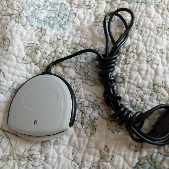 Identiv SCR3310v2.0 USB Smart Card Reader - Picture 1 of 2